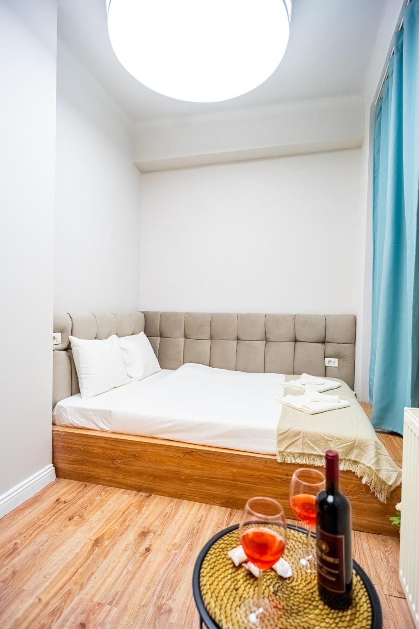 Cozy Apartments Near Calea Victoriei Bucureşti Eksteriør bilde