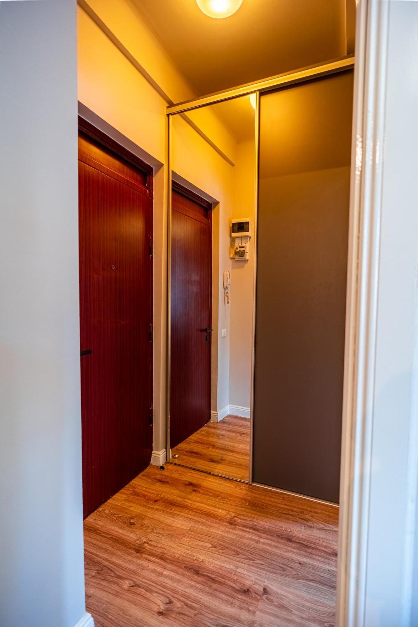 Cozy Apartments Near Calea Victoriei Bucureşti Eksteriør bilde